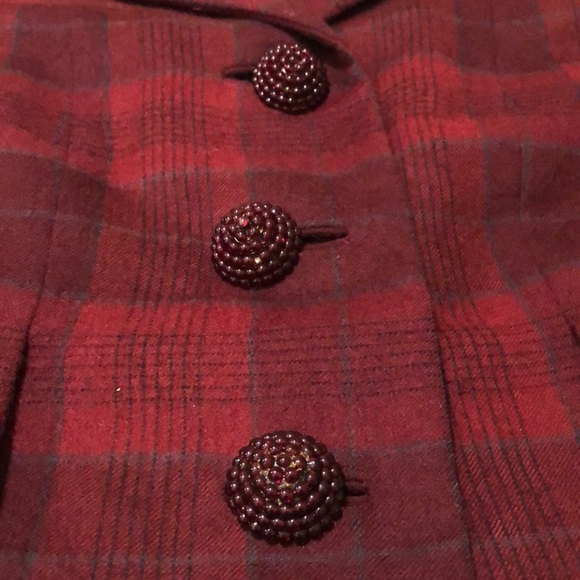 Vintage Paul Parnes Cropped Plaid Tweed Wool Jacket with Velvet Collar. - Picture 5 of 12